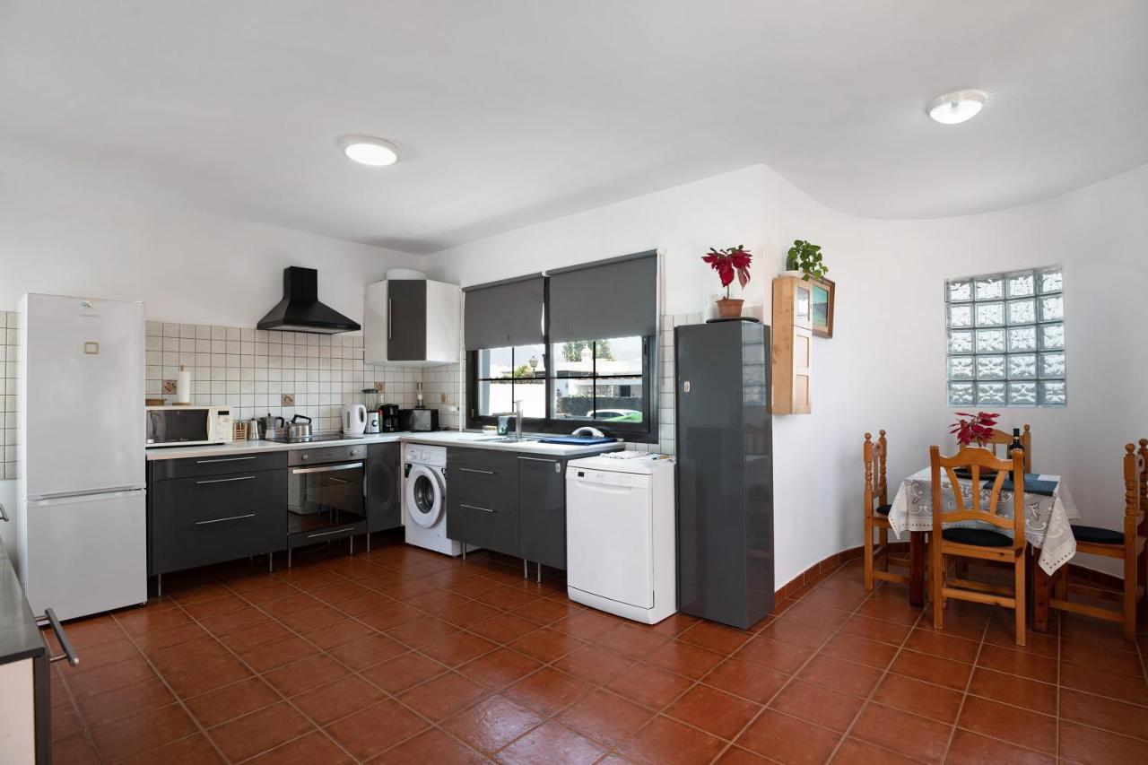 Villa La Bonilla Playa Blanca  Ngoại thất bức ảnh